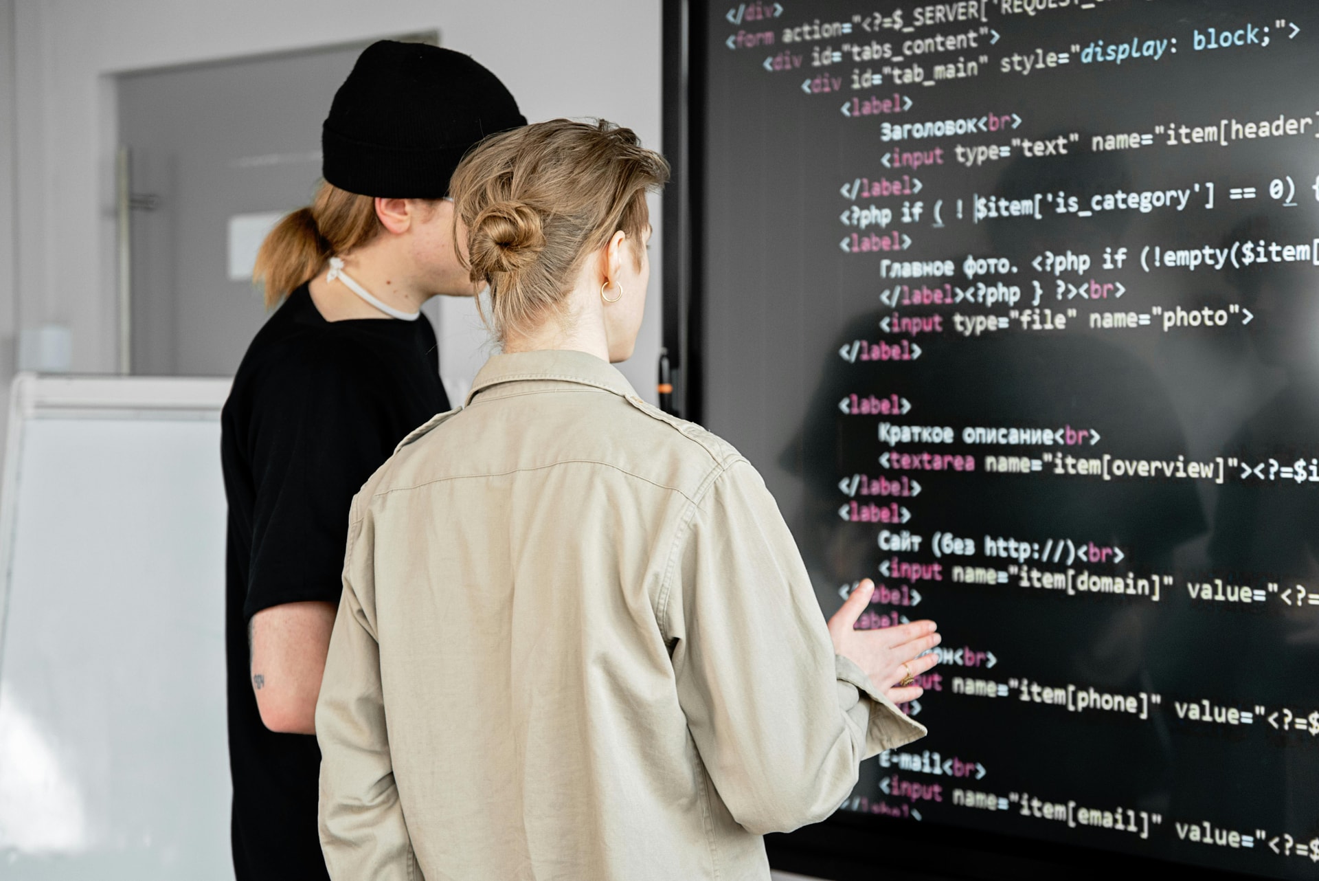 How to Build a CLAUDE.md Template Your Whole Business Can Use